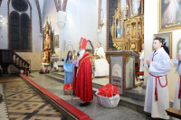 Roraty ze św. Mikołajem